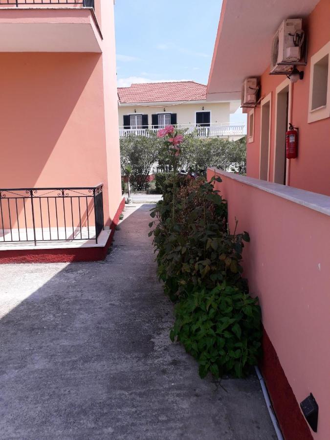 Kostas Apartments Sidárion 외부 사진